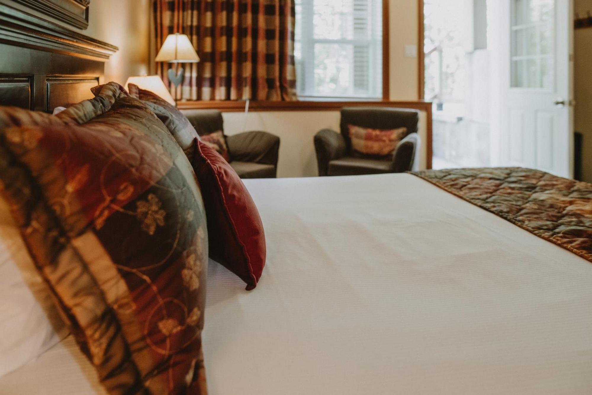 Auberge Du Lac Morency Saint Hippolyte Ngoại thất bức ảnh
